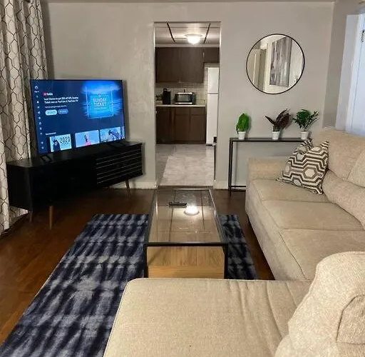 Cozy 4 Bd House In Pitt Pittsburgh